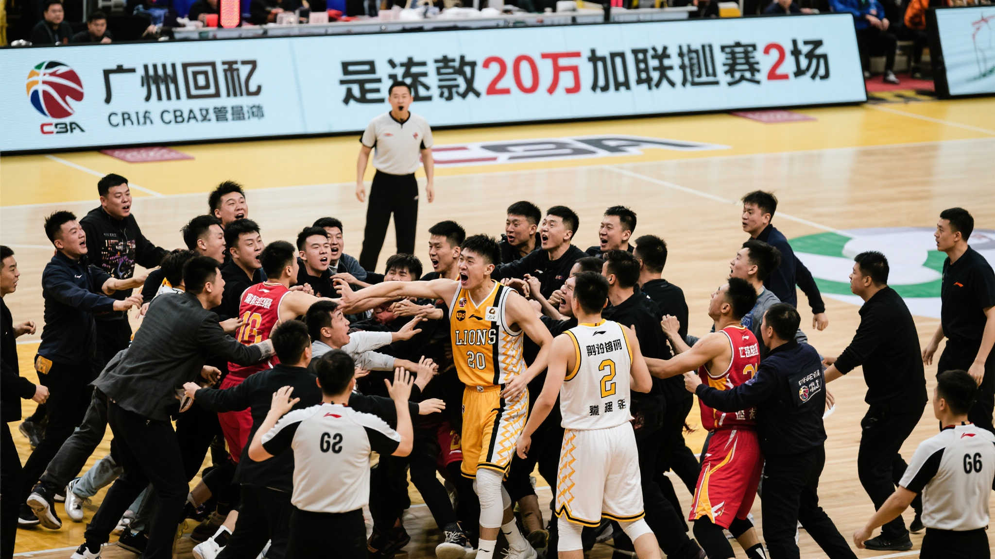 队布伦特福 队布伦特福