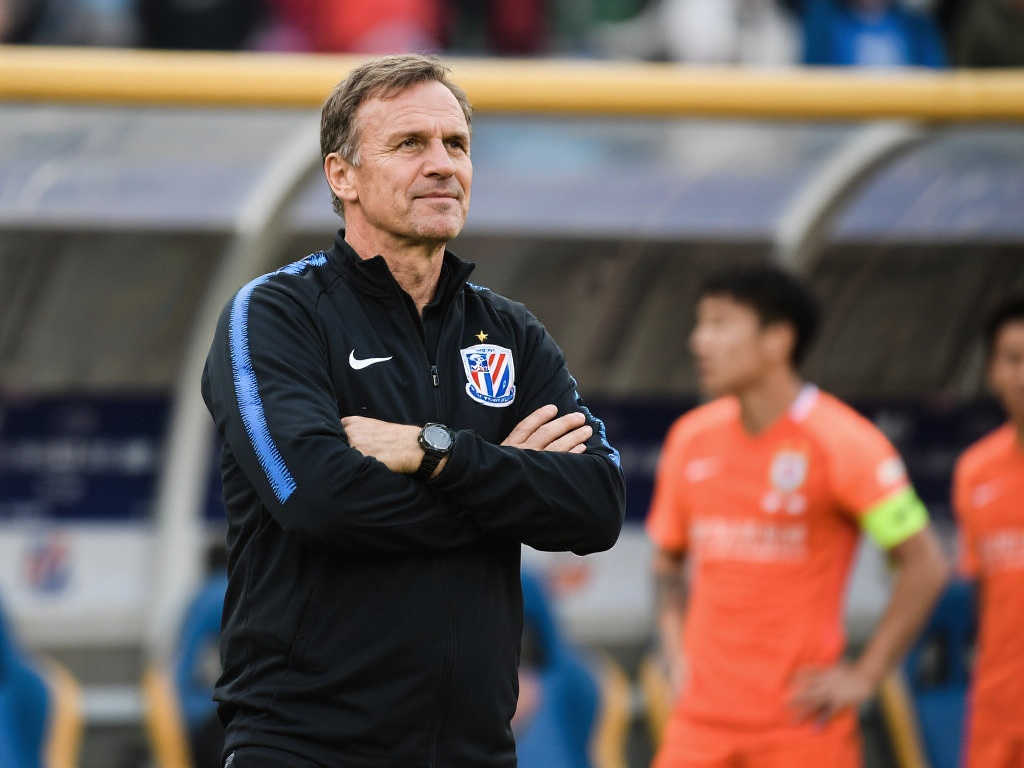 争小组头名 争小组头名